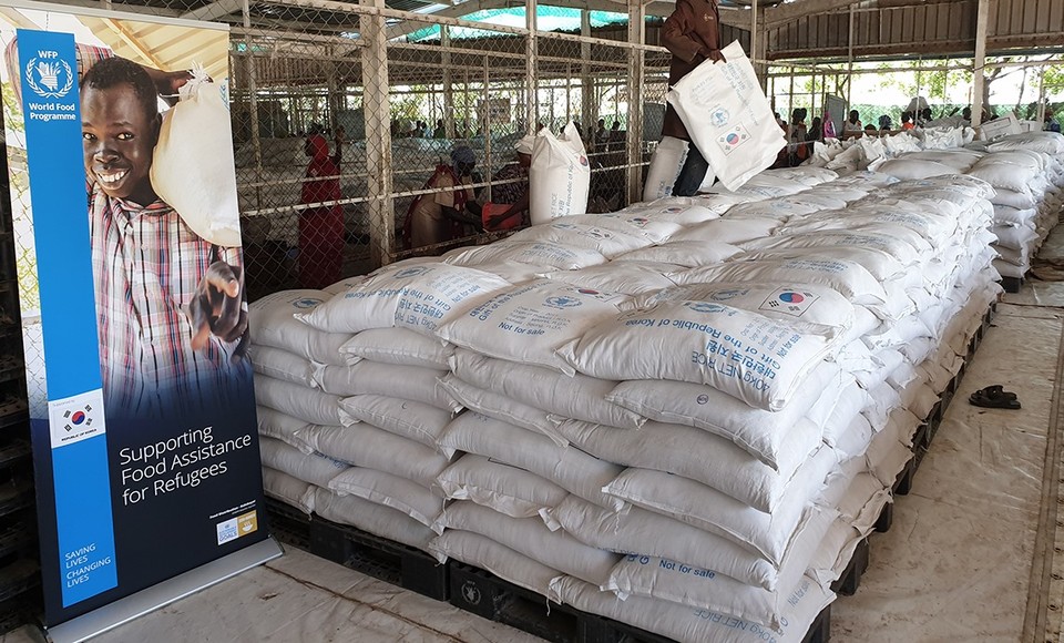 유엔세계식량계획(WFP)은 지난 7월 7일부터 11일까지 대한민국 정부 대표단과 함께 케냐와 우간다 식량 배급 현장을 방문하고, 대한민국에서 수확된 쌀을 예멘과 에티오피아, 케냐, 우간다 등 4개 국가에 배급했다. (WFP 홈페이지)