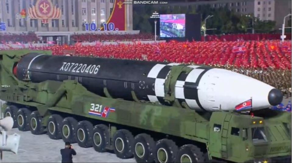 ​북한이 10일 노동당 창건 75주년 기념 열병식에서 공개한 신형 대륙간탄도미사일(ICBM) 모습(조선중앙TV 캡처)​
