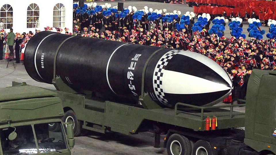 지난 1월 북한 열병식에서 공개된 '북극성-5ㅅ' 신형 SLBM