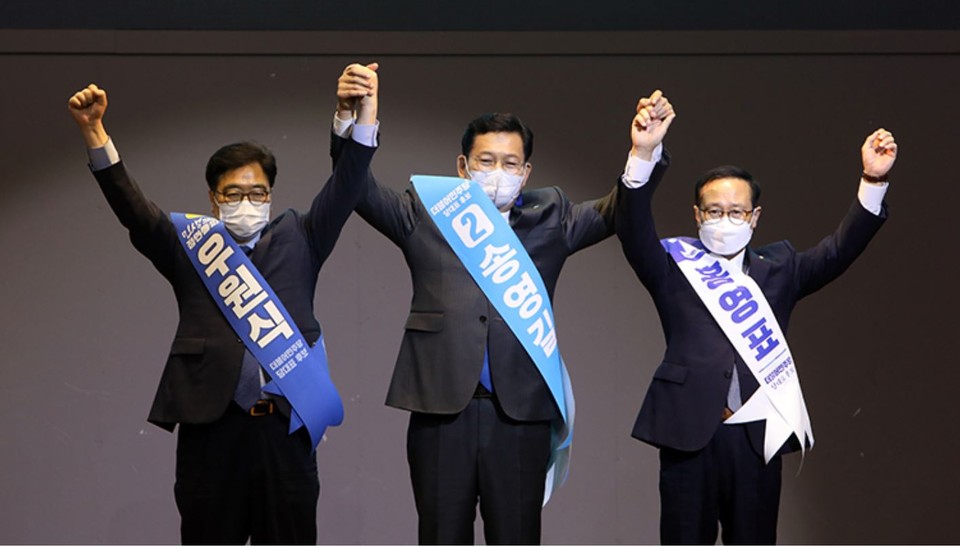 더불어민주당 당대표 후보인 우원식·송영길·홍영표 의원(왼쪽부터)
