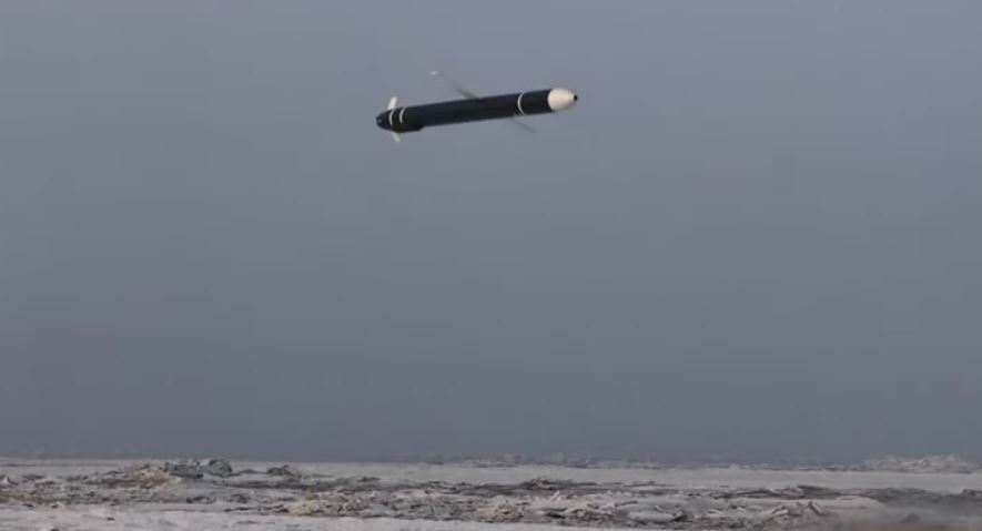 북한이 지난달 30일 서해상으로 발사한 전략순항미사일 ‘화살-2형’ (조선중앙TV 갈무리)