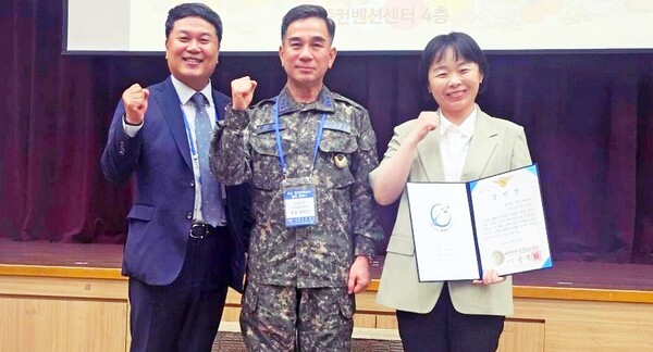 생활기업 풀무원·유니클로 성수기 이색 마케팅 - 뉴스 썸네일 이미지